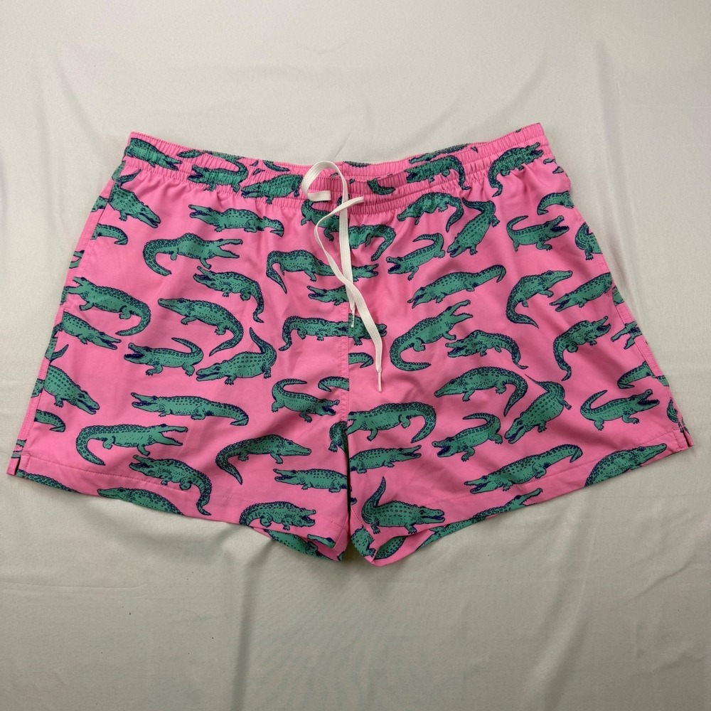 Chubbies Swim Trunks Mens XXL Pink Alligator Print 4 Inch Inseam Shorts